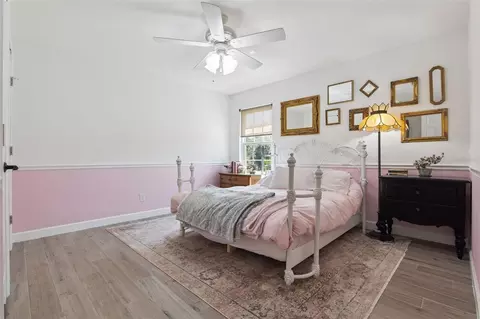 Bedroom - 37008 Forestdel Dr, Eustis, FL 32736 photo 2 of 4