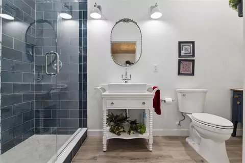 Bath - 37008 Forestdel Dr, Eustis, FL 32736 photo 6 of 6
