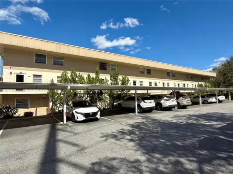 404 E Orlando Ave #8B, Ocoee, FL 34761