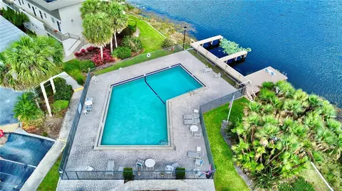 Exterior - 404 E Orlando Ave #8B, Ocoee, FL 34761 photo 3 of 3