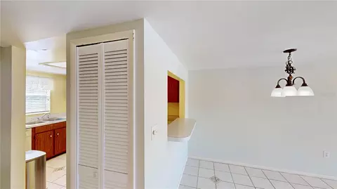 Dining - 404 E Orlando Ave #8B, Ocoee, FL 34761 photo 1 of 1