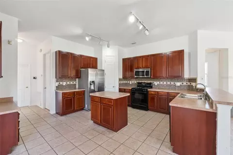 Kitchen - 7045 Branch Ct, Saint Cloud, FL 34771 photo 1 of 2