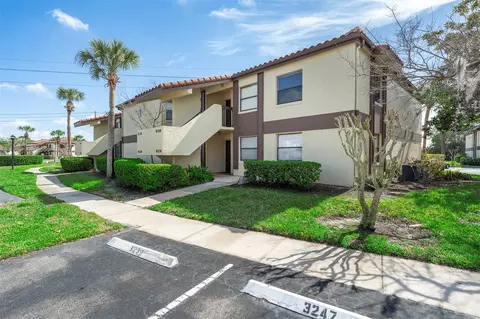 3237 Candle Ridge Dr #103, Orlando, FL 32822