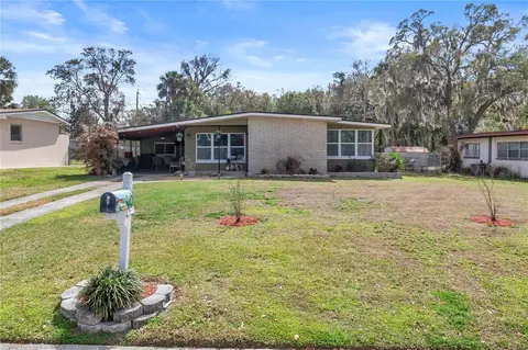115 W Woodland Dr, Sanford, FL 32773