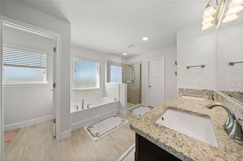 Bath - 5864 SW 83rd Ln, Ocala, FL 34476 photo 1 of 3