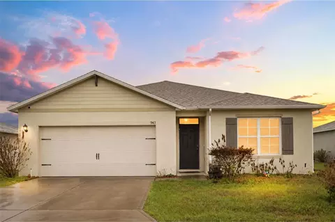 943 Summer Glen Dr, Winter Haven, FL 33880