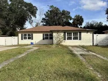 2427 Princeton Ave, Sanford, FL 32771