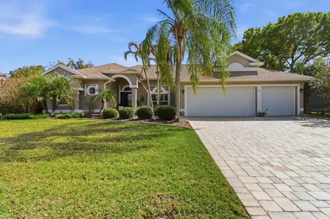 840 Woodbine Dr, Merritt Island, FL 32952