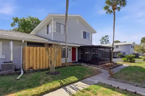 526 Heatherton Vlg, Altamonte Springs, FL 32714