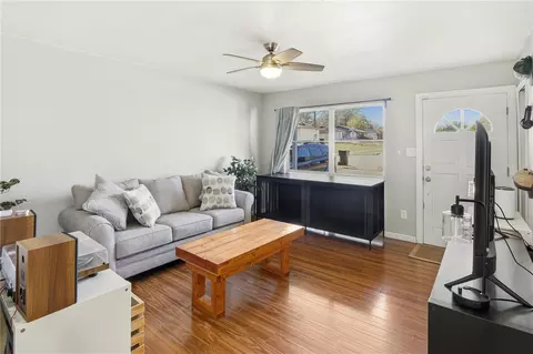 Living - 1907 Leslie Ann Ln, Ocoee, FL 34761 photo 2 of 2