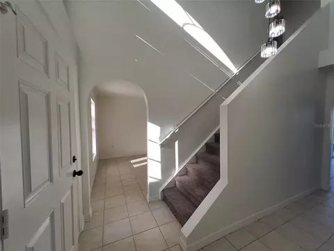 Entry Way - 509 Ridges Dr, Dundee, FL 33838 photo 3 of 9