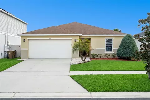 3233 Eagle Hammock Cir, Kissimmee, FL 34743