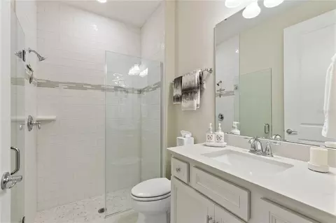 Bath - 2808 Cherry Blossom Loop, Saint Cloud, FL 34771 photo 2 of 3