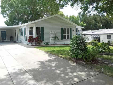 1403 Lindsey Ln, Lady Lake, FL 32159