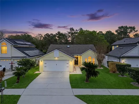 1041 Dees Dr, Oviedo, FL 32765