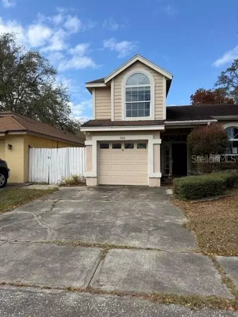 1928 Larkwood Dr, Apopka, FL 32703
