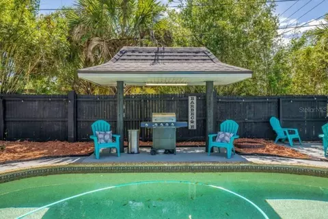 Exterior - 2917 Stetson St, Melbourne, FL 32901 photo 5 of 7