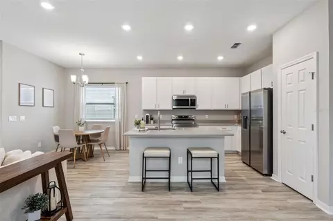 Kitchen - 469 Silverbell Trl, Saint Cloud, FL 34771 photo 4 of 4