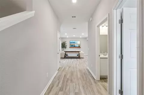 Entry Way - 469 Silverbell Trl, Saint Cloud, FL 34771 photo 4 of 10
