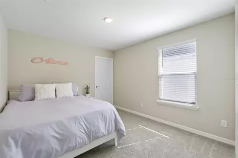 Bedroom - 469 Silverbell Trl, Saint Cloud, FL 34771 photo 6 of 9