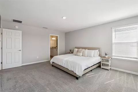 Bedroom - 469 Silverbell Trl, Saint Cloud, FL 34771 photo 5 of 9