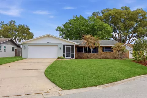 5525 Chenault Ave, Edgewood, FL 32839