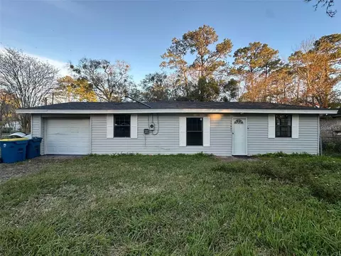 10221 Beam St, Jacksonville, FL 32218