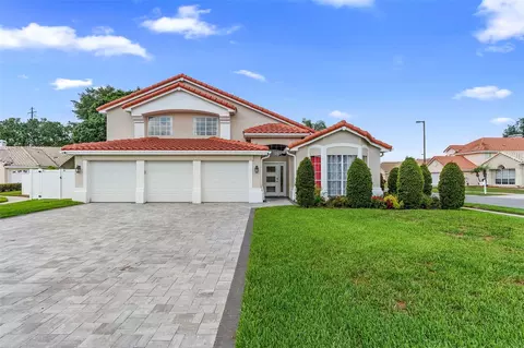 3904 Woodsfield Ct, Orlando, FL 32822