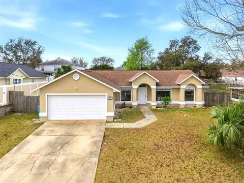 2993 Lagoon Ave, Deltona, FL 32738