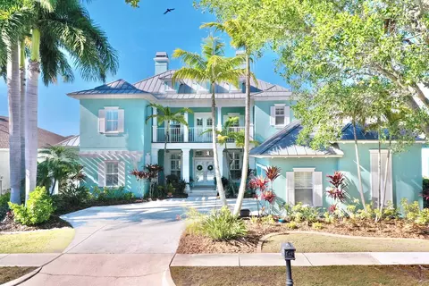 615 Islebay Dr, Apollo Beach, FL 33572