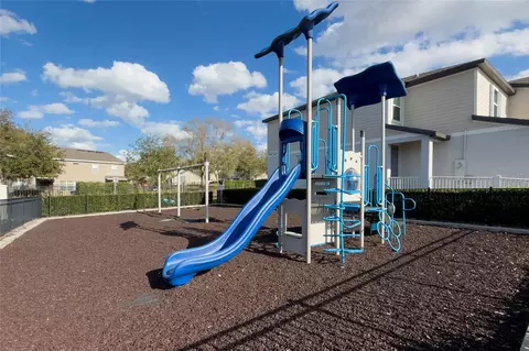 Exterior - 2043 Harebell Ln, Ocoee, FL 34761 photo 3 of 3