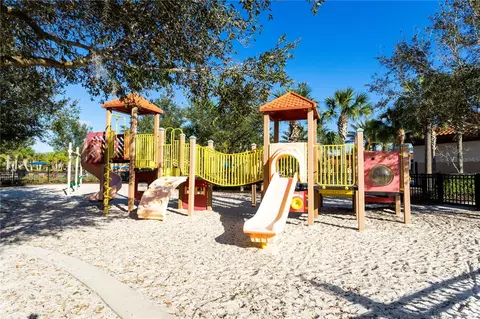 View/Area - 7560 Oakmoss Loop, Davenport, FL 33837 photo 6 of 7