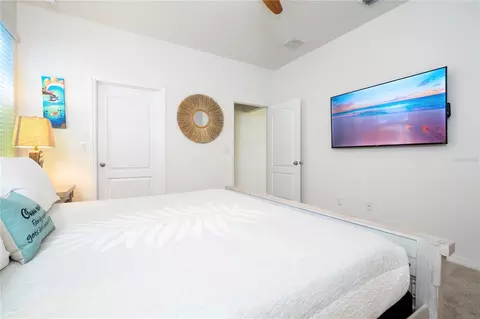 Bedroom - 7560 Oakmoss Loop, Davenport, FL 33837 photo 2 of 13