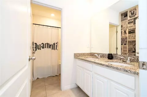 Bath - 7560 Oakmoss Loop, Davenport, FL 33837 photo 4 of 7