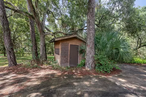 Exterior - 4300 Justa Rd, Mims, FL 32754 photo 9 of 11