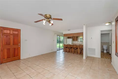 Living - 4300 Justa Rd, Mims, FL 32754 photo 2 of 4