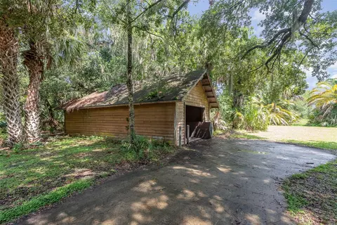 Exterior - 4300 Justa Rd, Mims, FL 32754 photo 10 of 11
