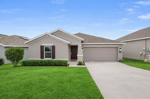 946 Laurel View Way, Groveland, FL 34736