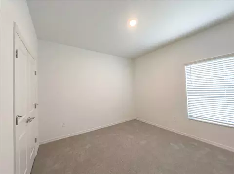Bedroom - 8355 SW 197th Ct, Dunnellon, FL 34432 photo 5 of 5