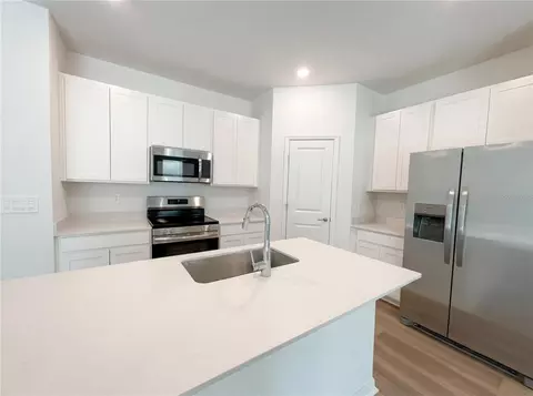 Kitchen - 8355 SW 197th Ct, Dunnellon, FL 34432 photo 3 of 3