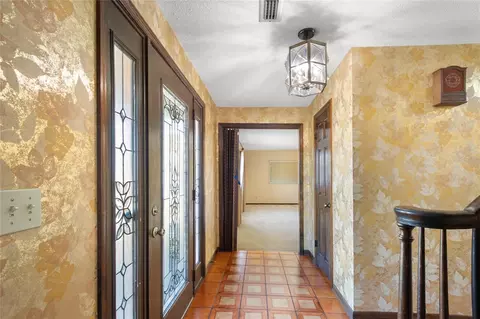 Entry Way - 330 Sanchez Ave, Ormond Beach, FL 32174 photo 1 of 8