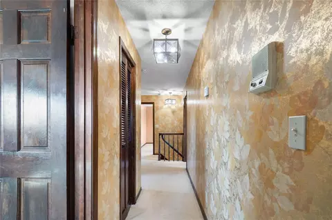 Entry Way - 330 Sanchez Ave, Ormond Beach, FL 32174 photo 8 of 8