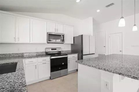 Kitchen - 3201 Sweet Acres Pl, Saint Cloud, FL 34772 photo 2 of 6