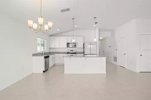 Kitchen - 3201 Sweet Acres Pl, Saint Cloud, FL 34772 photo 6 of 6