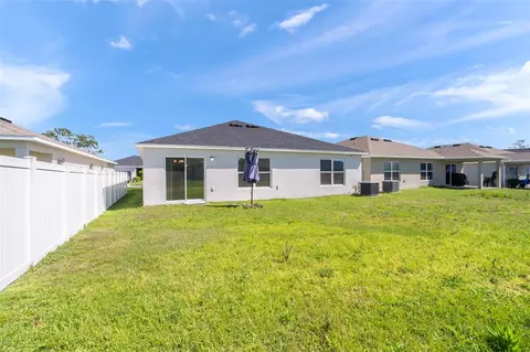 Exterior - 3201 Sweet Acres Pl, Saint Cloud, FL 34772 photo 6 of 8