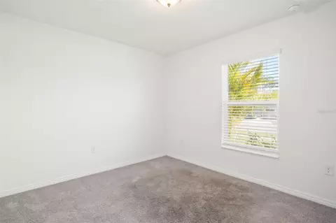 Bedroom - 3201 Sweet Acres Pl, Saint Cloud, FL 34772 photo 8 of 9