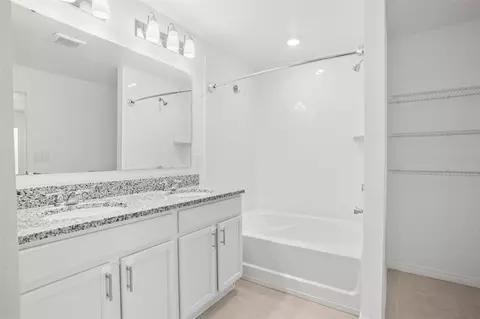 Bath - 3201 Sweet Acres Pl, Saint Cloud, FL 34772 photo 1 of 4