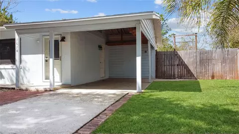 Exterior - 1614 Maureen Ave, Ocoee, FL 34761 photo 8 of 10