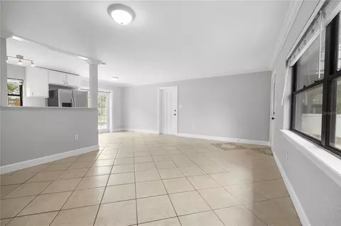 Living - 1614 Maureen Ave, Ocoee, FL 34761 photo 3 of 4