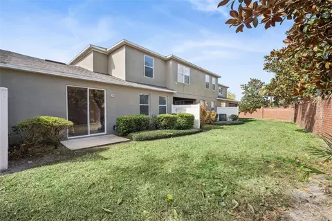 Exterior - 952 Davenwood Ct, Ocoee, FL 34761 photo 3 of 10